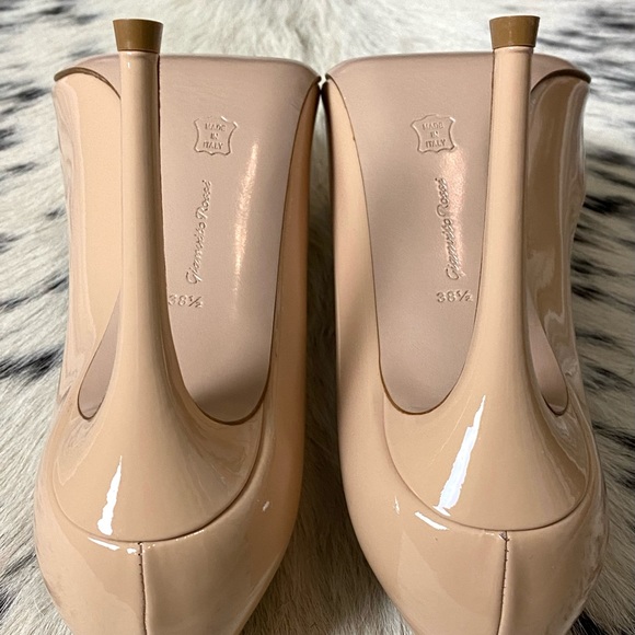GIANVITO R0SSI 105MM PATENT LEATHER PUMPS, IT/38.5 US/8-8.5 NUDE NIB!! - Picture 13 of 14